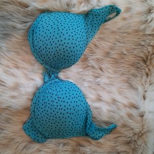 Victoria Secret or Like Bras